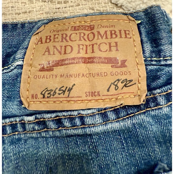 Y2K Abercrombie & Fitch Jeans Mens 32x34 Blue Kilburn Low Rise Boot Button Fly - Picture 4 of 8